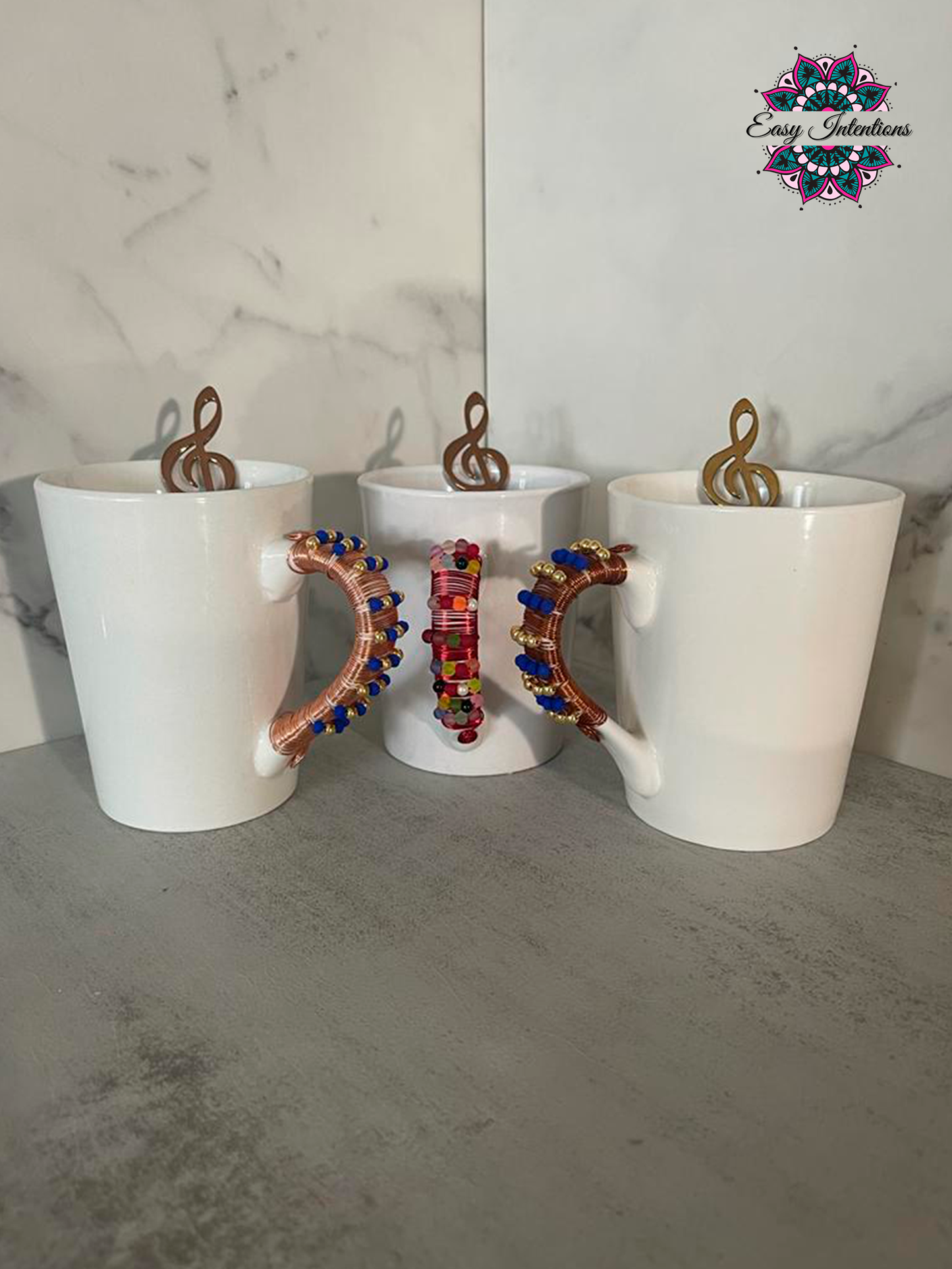 TAZAS BLANCAS - 3
